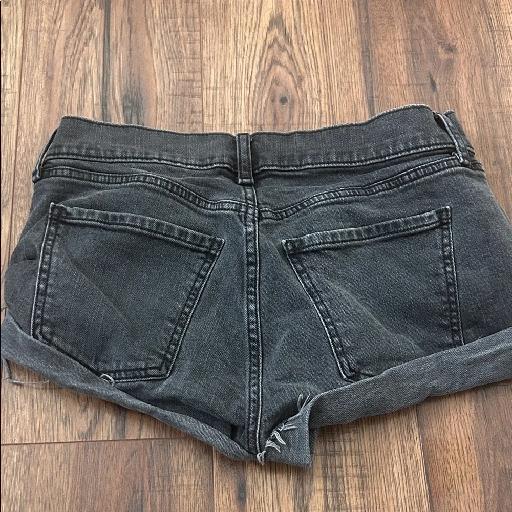 Old Navy Black Denim Shorts - Picture 3 of 3